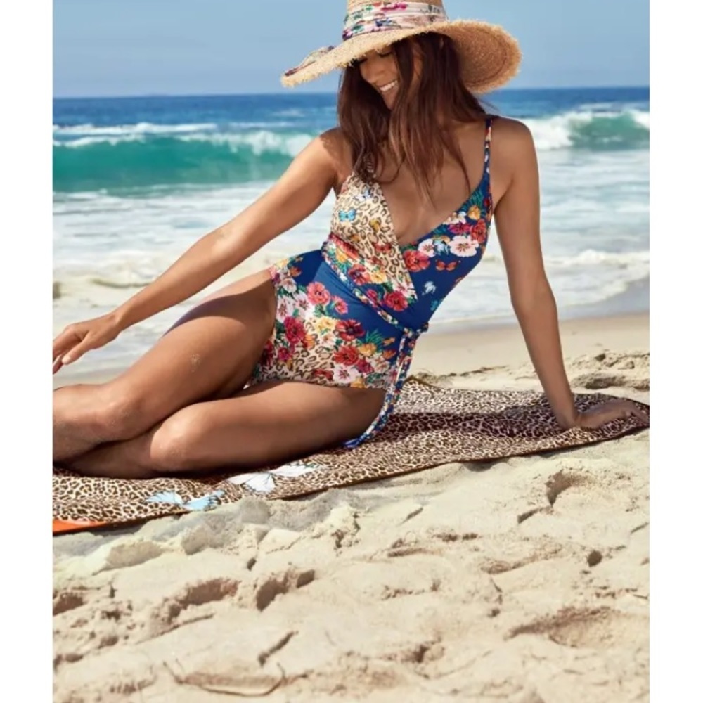 Johnny Was Fleur One piece Swimsuit - Picture 7 of 7